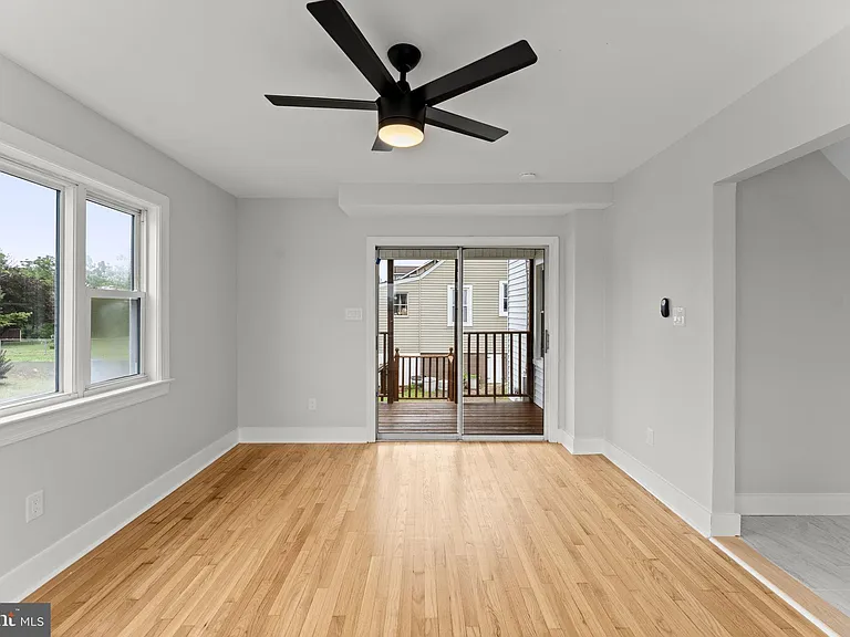 1818 Orange Rd — Photo 27