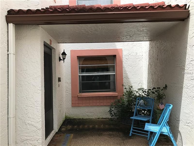 1st image of 508 Santa Cruz Pl NE APT B