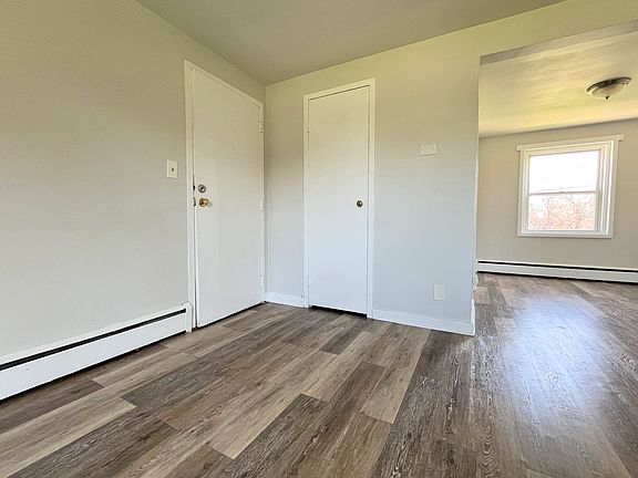 2nd image of 31 Linda Dr #4