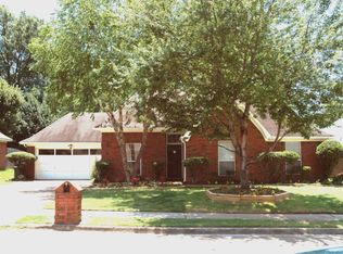 7315 Stonington Dr, Memphis, TN 38125