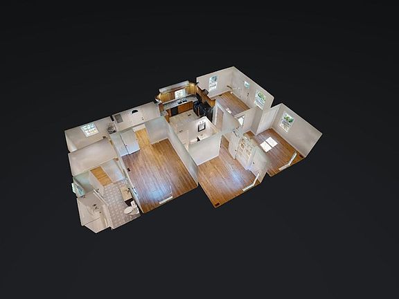 3rd image of 652 Jones St