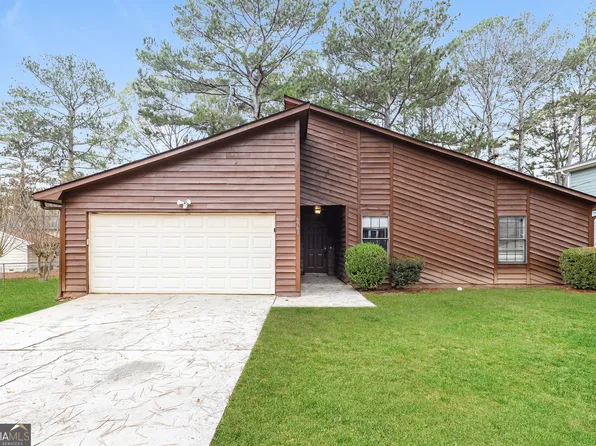 6961 Apache Ln, Riverdale, GA 30274