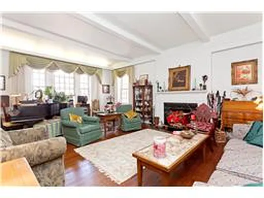 Sold by Douglas Elliman | media 10