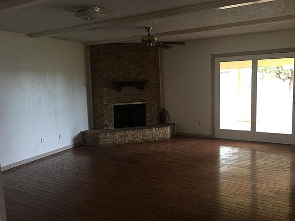 2nd image of 3402 Englewood Ave