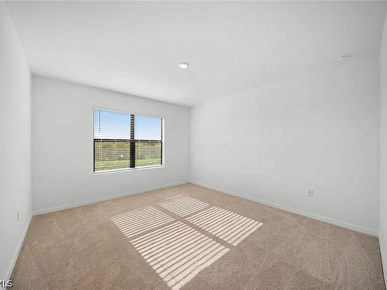 270 Silent Lake Dr — Photo 11