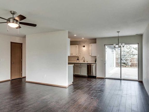 5th image of 781 S River Heights Dr