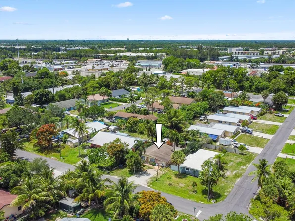 3044 SE Camino Ave, Stuart, FL 34997