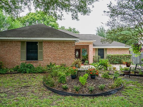 4th image of 22626 Coriander Dr