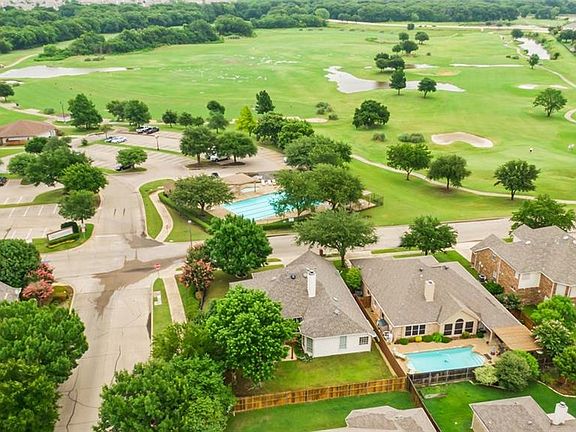 2nd image of 7229 Country Club Dr