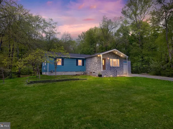 606 Bernard St, Clayton, NJ 08312