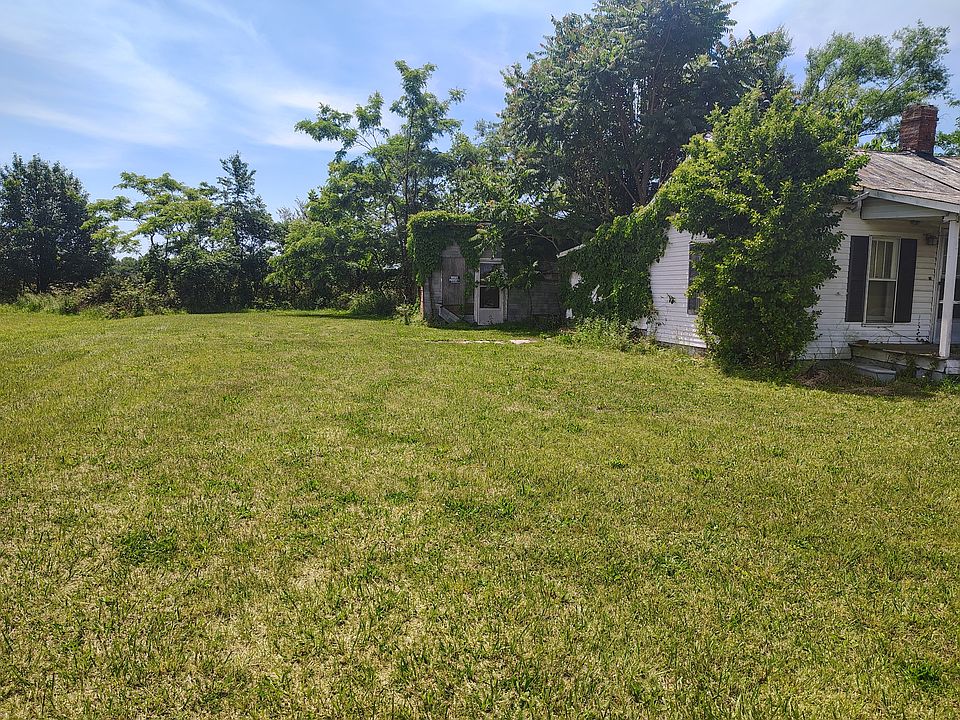 2nd image of 3740 Red Boiling Springs Rd