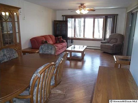 4th image of 1225 Argyll Circle #A