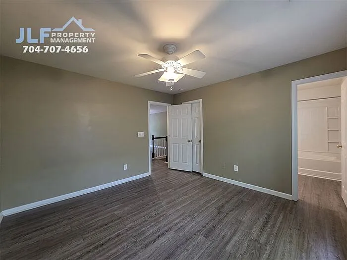 15417 Tully House Ct — Photo 16