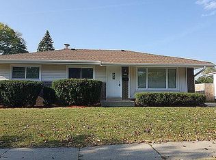 8222 W Casper St, Milwaukee, WI 53223