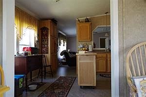 5th image of 184 Glen Dr
