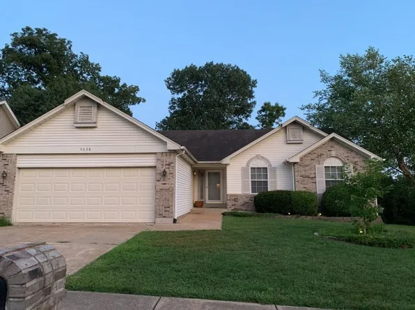 5638 Providence Place Dr, Saint Louis, MO 63129