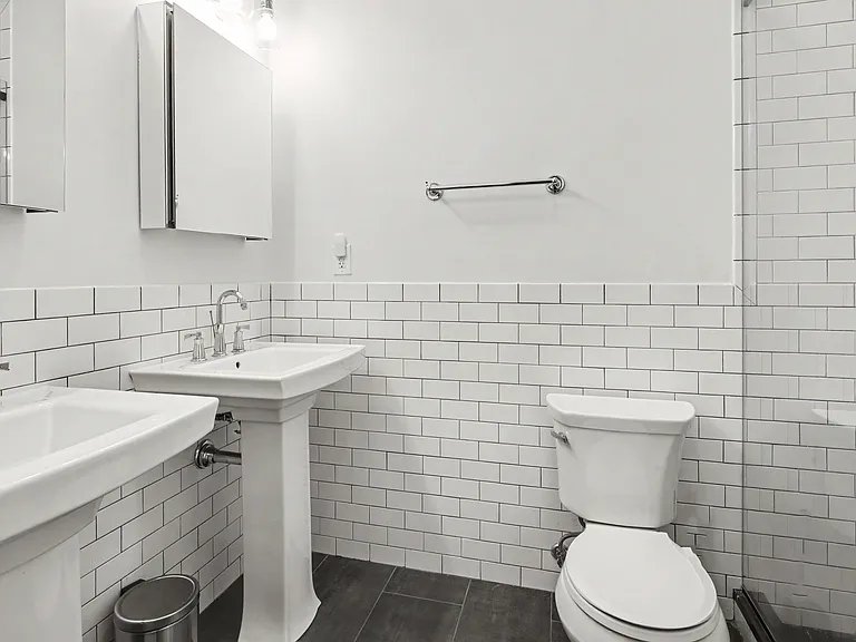 23 2nd St #1 — Photo 7
