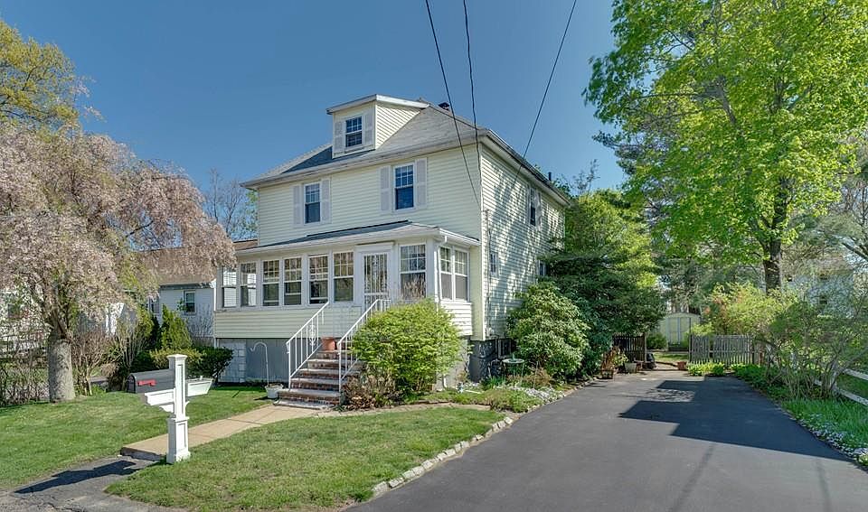 1st image of 26 Maitland Ave