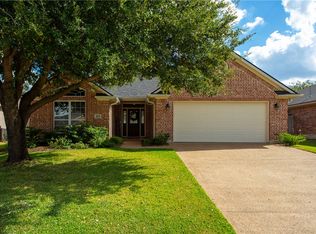 103 Walcourt Loop, College Station, TX 77845