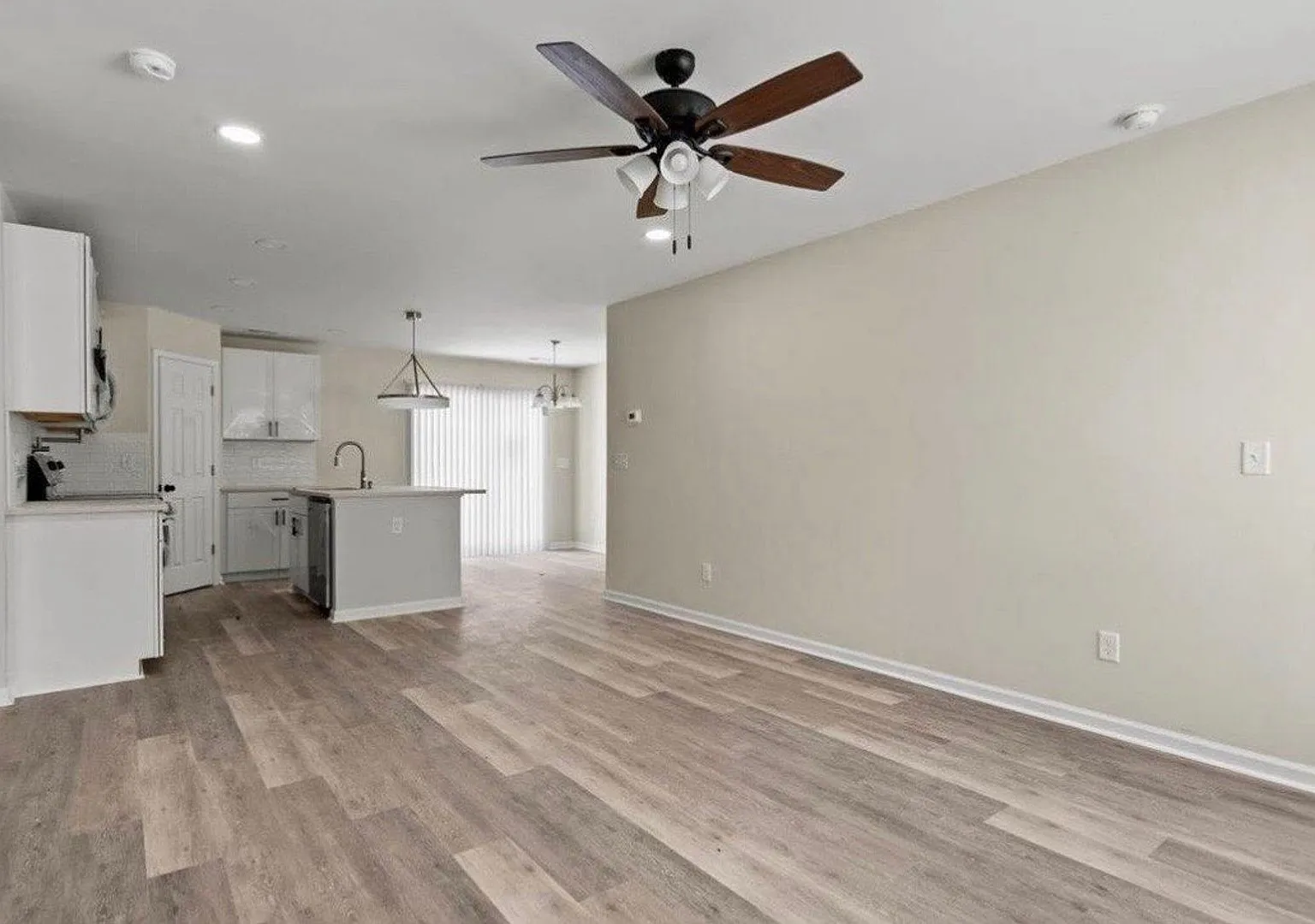 New Construction Home for Rent — Photo 2