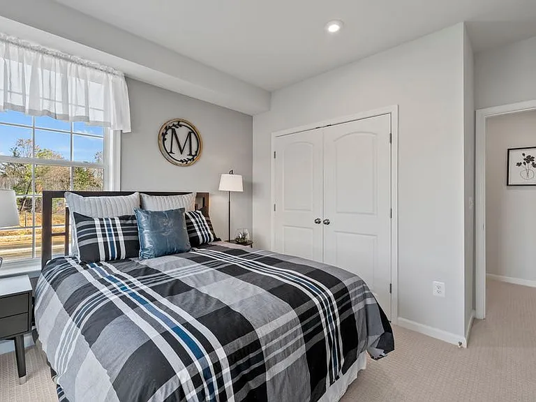 656 Brookwood Glen Ter #A — Photo 26
