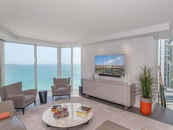 5th image of 17555 Collins Ave APT 2501
