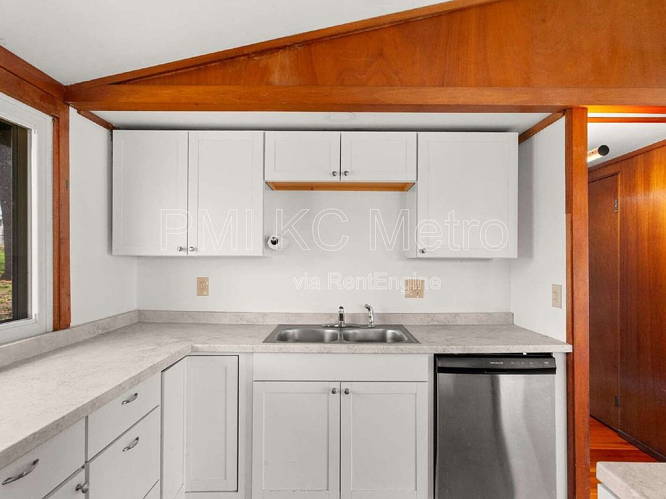 1st image of 71 Dockside Dr