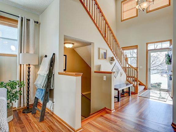 3rd image of 13811 Autumnwood Ave