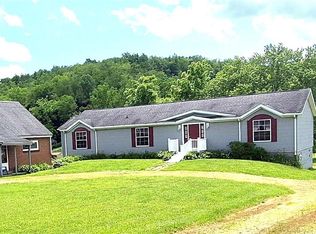 110 Meadow St, Sarver, PA 16055