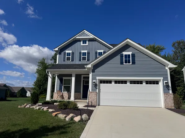5428 Deerpath Dr, Sheffield Lake, OH 44054