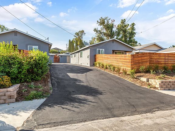 2nd image of 659A Brossard Dr