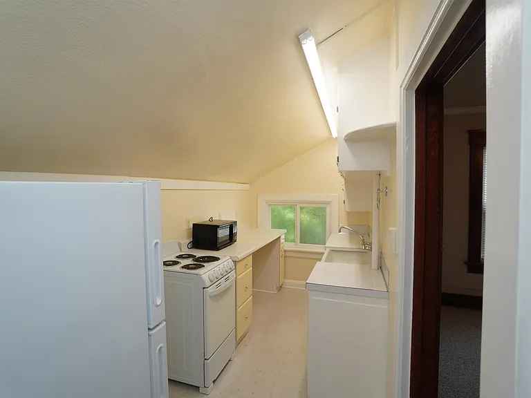 2506 W Woodlawn Ave #3 — Photo 16