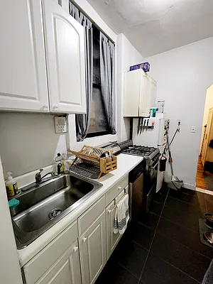 Rented by Oxford Property Group | media 23