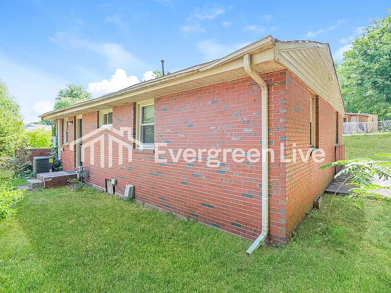 3013 Fondly Rd — Photo 15