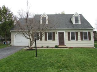 333 N 9th St, Denver, PA 17517