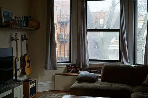 2nd image of 2532 N Sawyer Ave #2AA