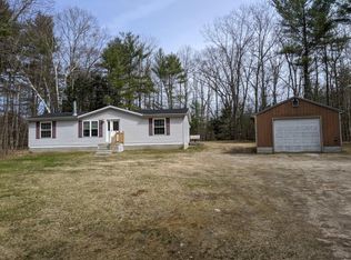 821 Brunswick Rd, Richmond, ME 04357