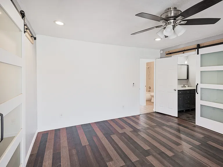 4625 E Park St — Photo 20