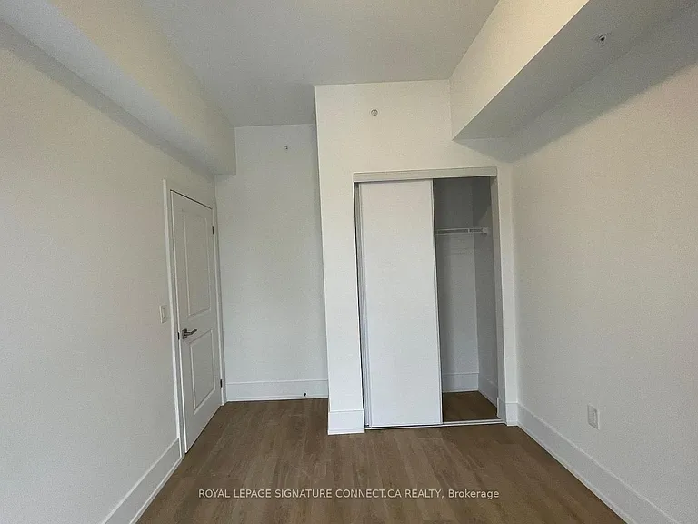 206 King St W #1303 — Photo 6