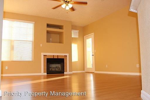 2nd image of 5855 Valley Dr Unit 2098