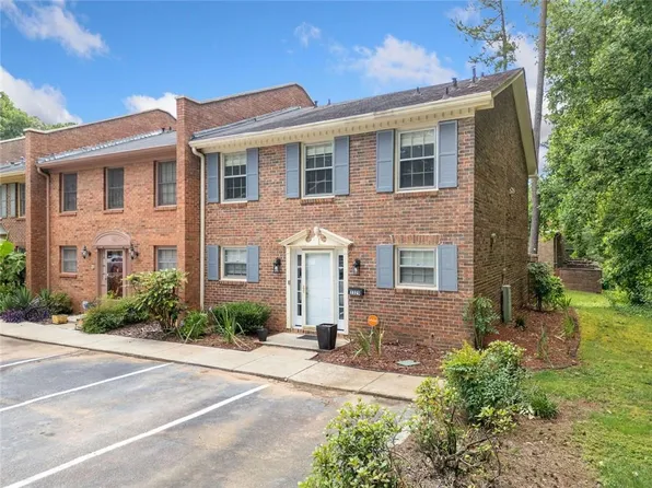 3329 York Pl, Decatur, GA 30032