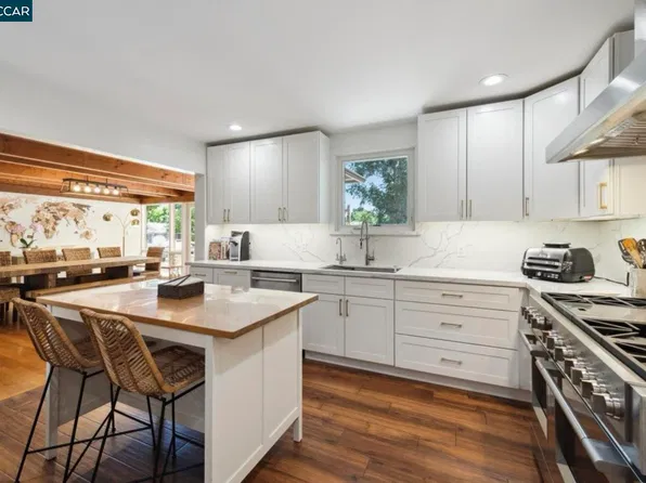 60 Pleasant Valley Dr, Walnut Creek, CA 94597