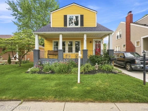 412 Chippewa St, Clawson, MI 48017
