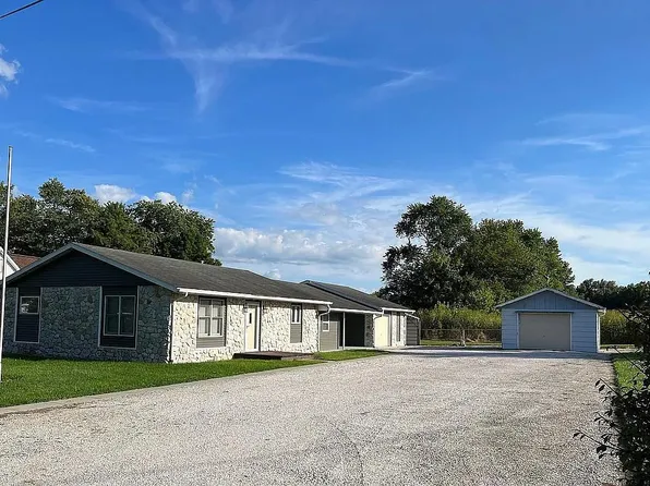 7403 E 1st Dr, Terre Haute, IN 47802