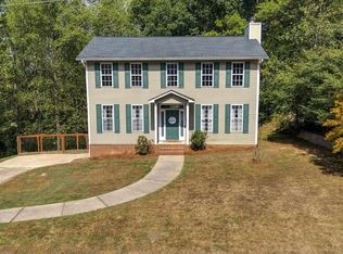108 Loyola Cir, Helena, AL 35080