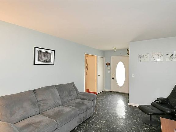 5th image of 159 14th Ave
