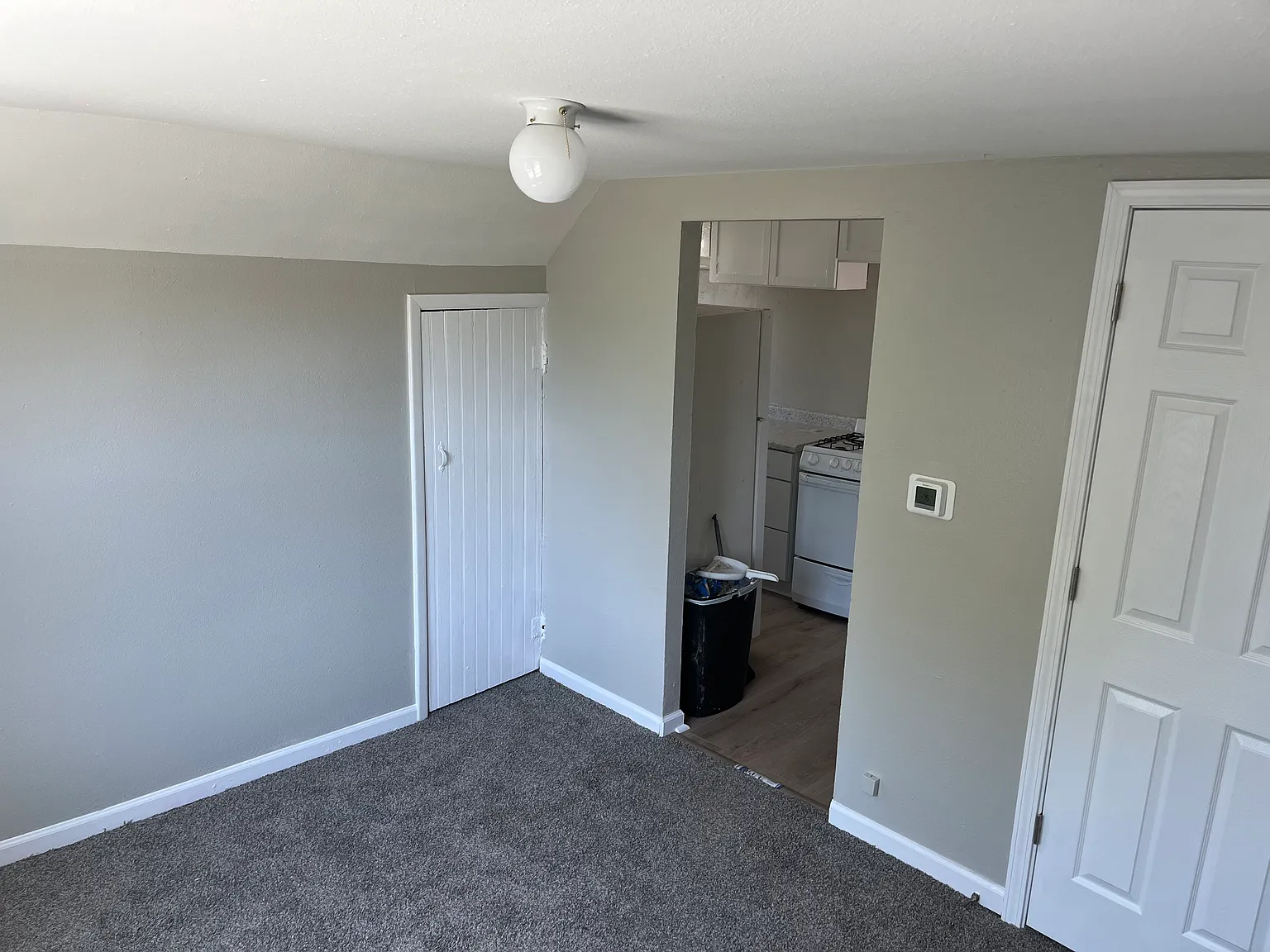 1 bed, 600 sqft, $775 — Photo 2