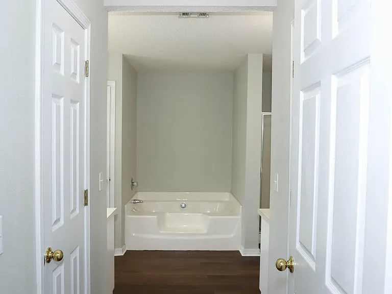 4892 Jaimee Leigh Dr — Photo 15