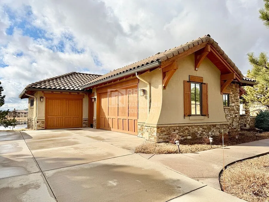 Building Photo - 8717 Eagle Moon Way