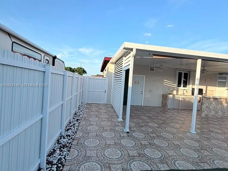 14560 Fillmore St — Photo 24